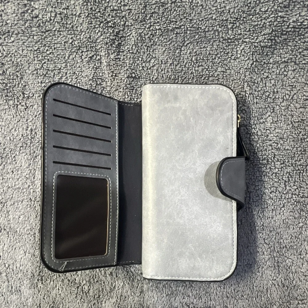 Cluci Gray Folio Wallet 16 space Card Pocket & Zipper Pouch